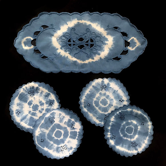 COCKTAIL COASTER SET (5 pc), tablemat & 4 coasters, indigo dyed, Shibori pattern